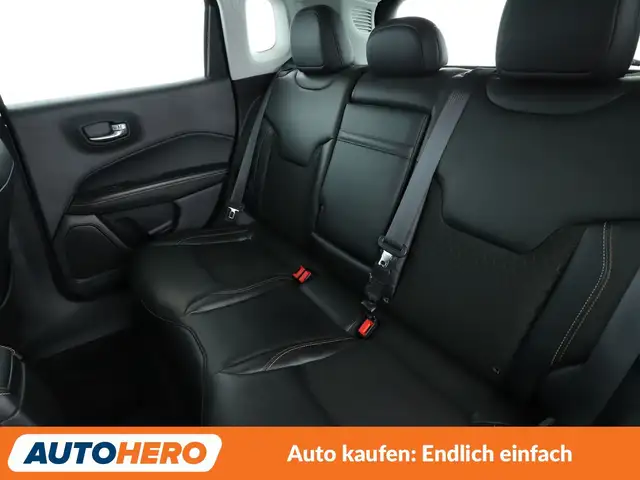 Jeep Compass view 14