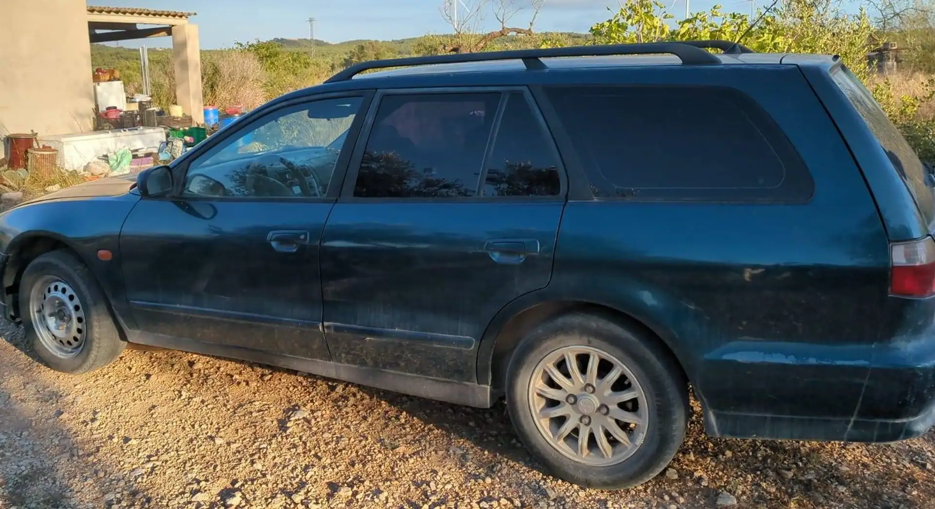 Mitsubishi Galant Galant Station Wagon 2.5 Grün - 2