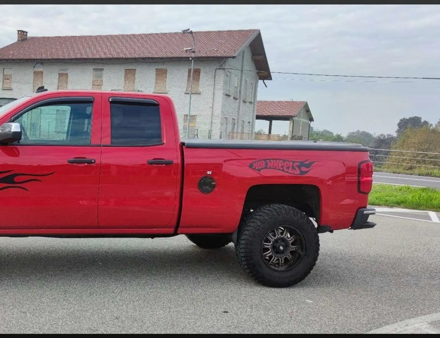 Chevrolet Silverado Hot Wheels 4.3 V6 Rojo - 2