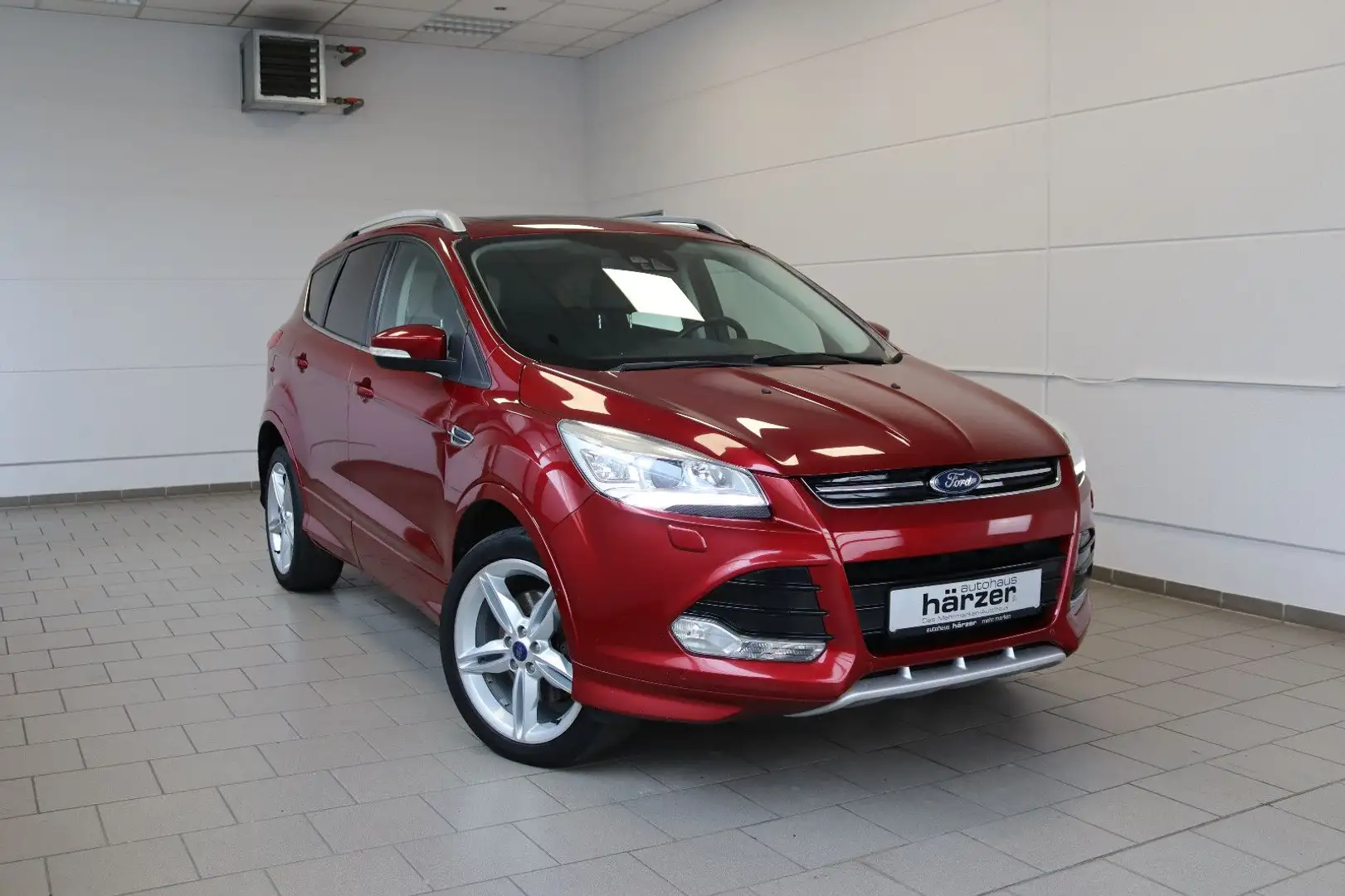 Ford Kuga 2.0TDCI AWD Individual *AHK*PANO*Xenon*NAV* Rosso - 1
