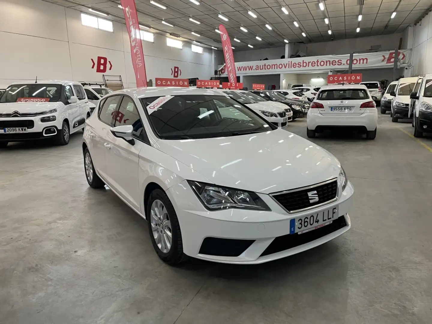 SEAT Leon 1.6TDI CR S&S Reference 115 Wit - 2