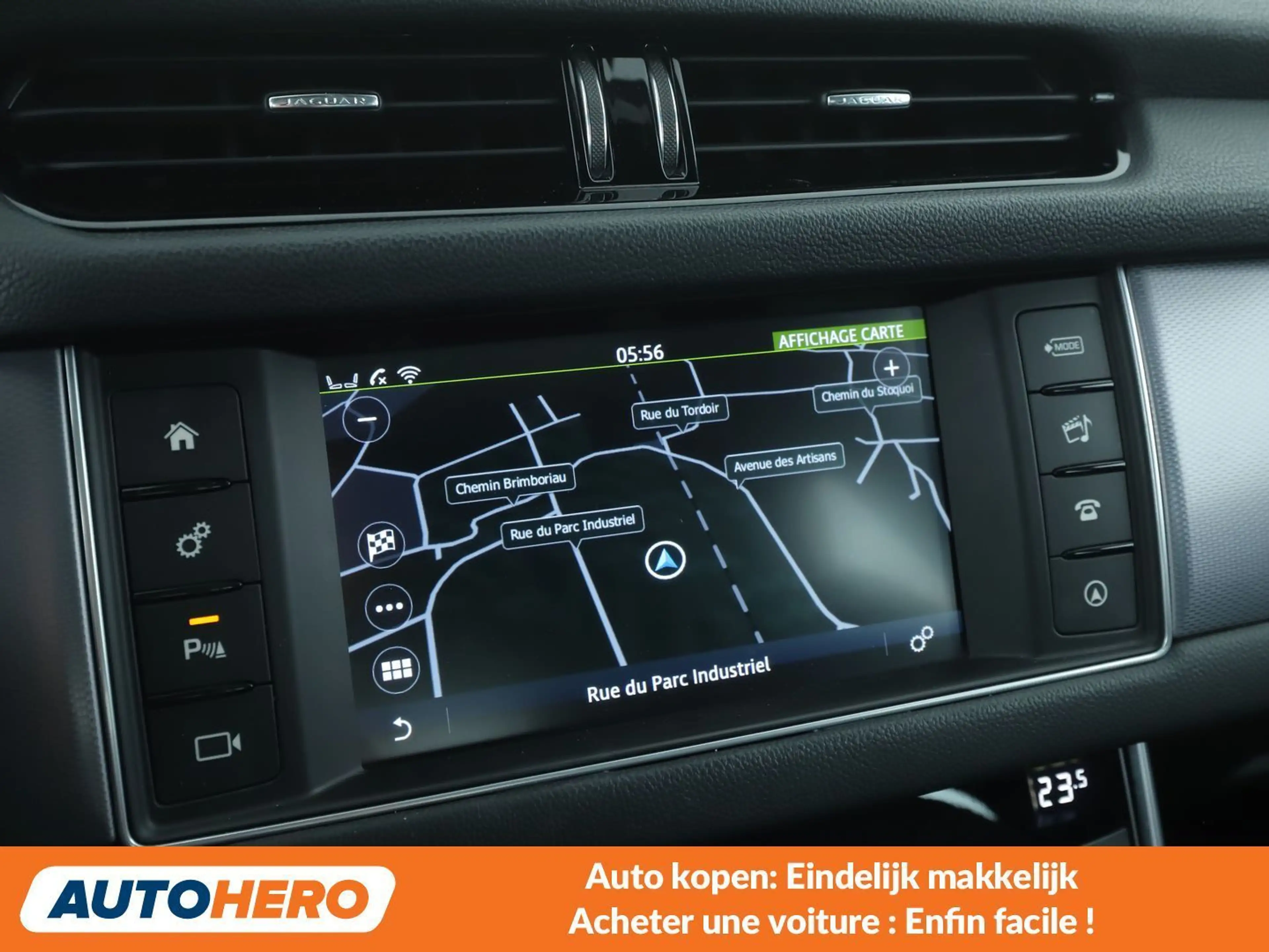Jaguar XF 20d R-Sport — photo 9