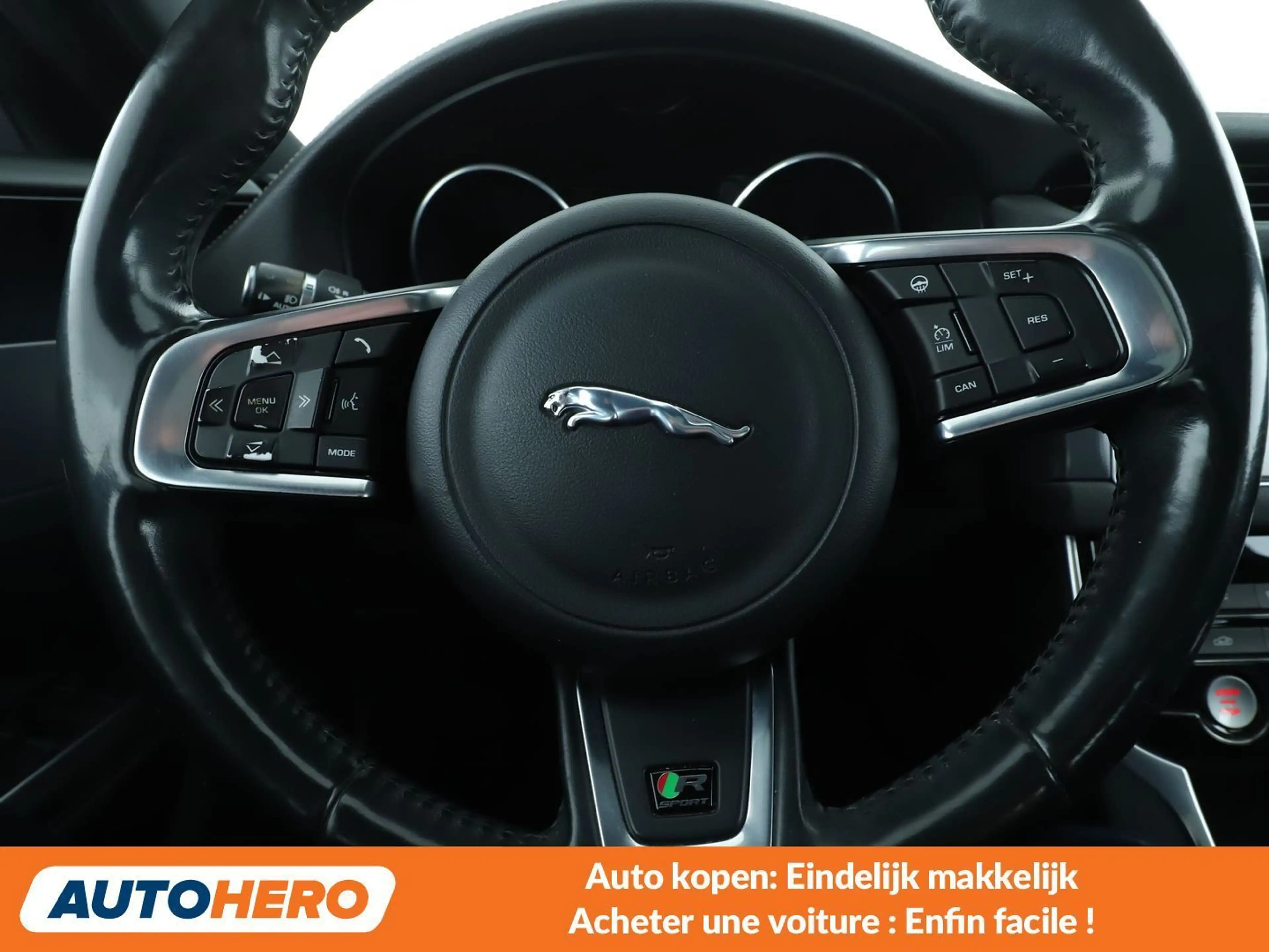 Jaguar XF 20d R-Sport — photo 5