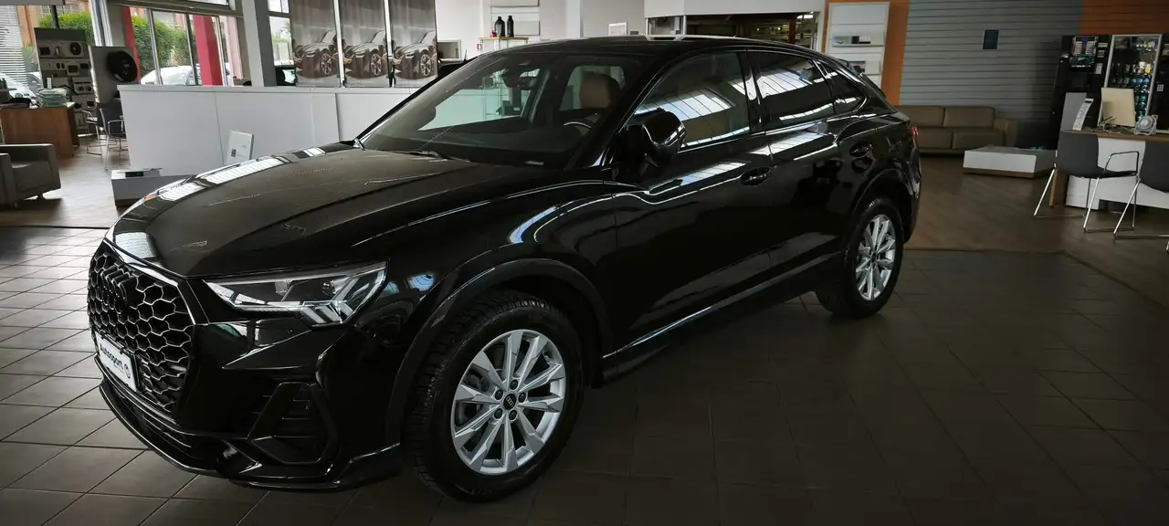Audi Q3 Q3 Sportback 40 2.0 tdi Edition 4 200cv s-tronic 2