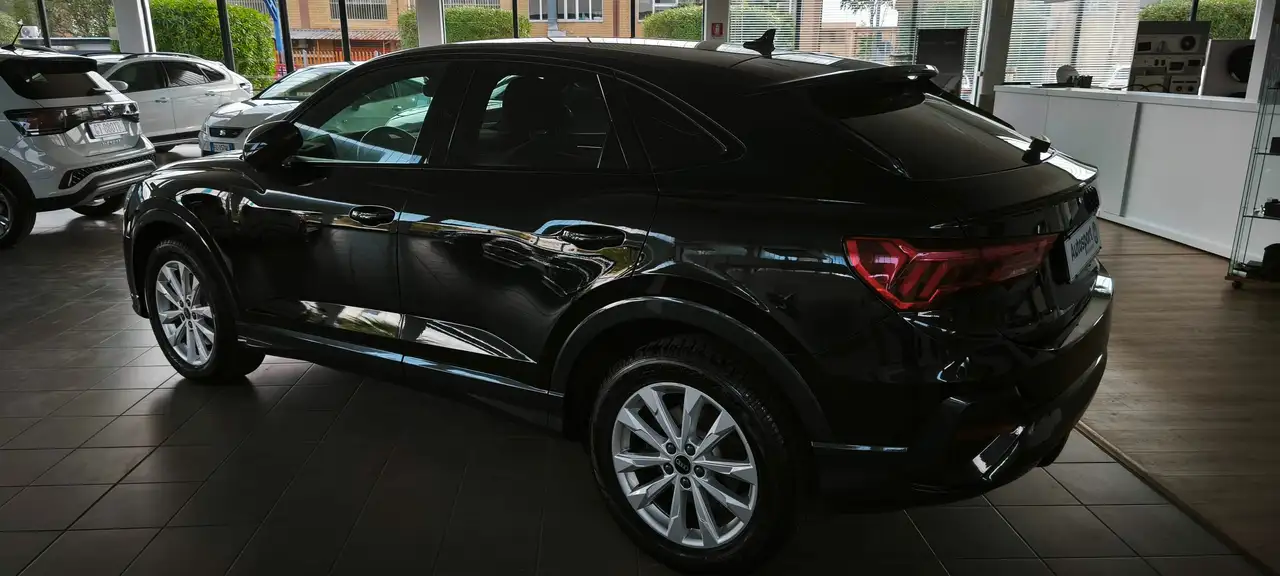 Audi Q3 Q3 Sportback 40 2.0 tdi Edition 4 200cv s-tronic 3