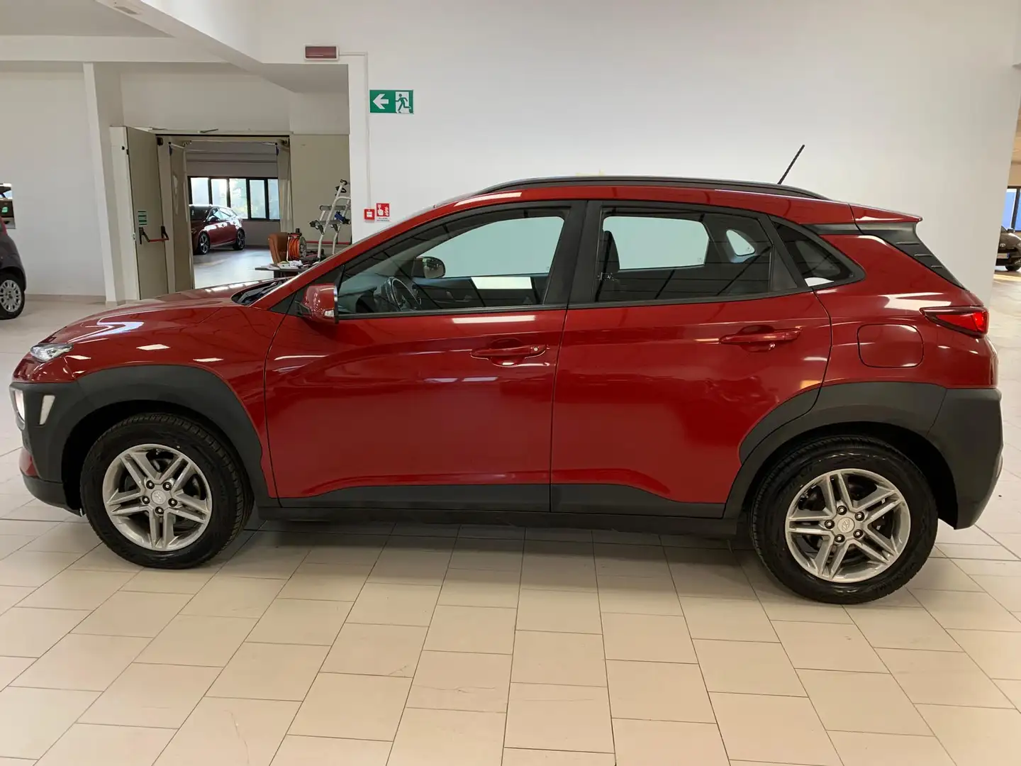 Hyundai KONA Kona 1.6 crdi Comfort 2wd 115cv Rouge - 2