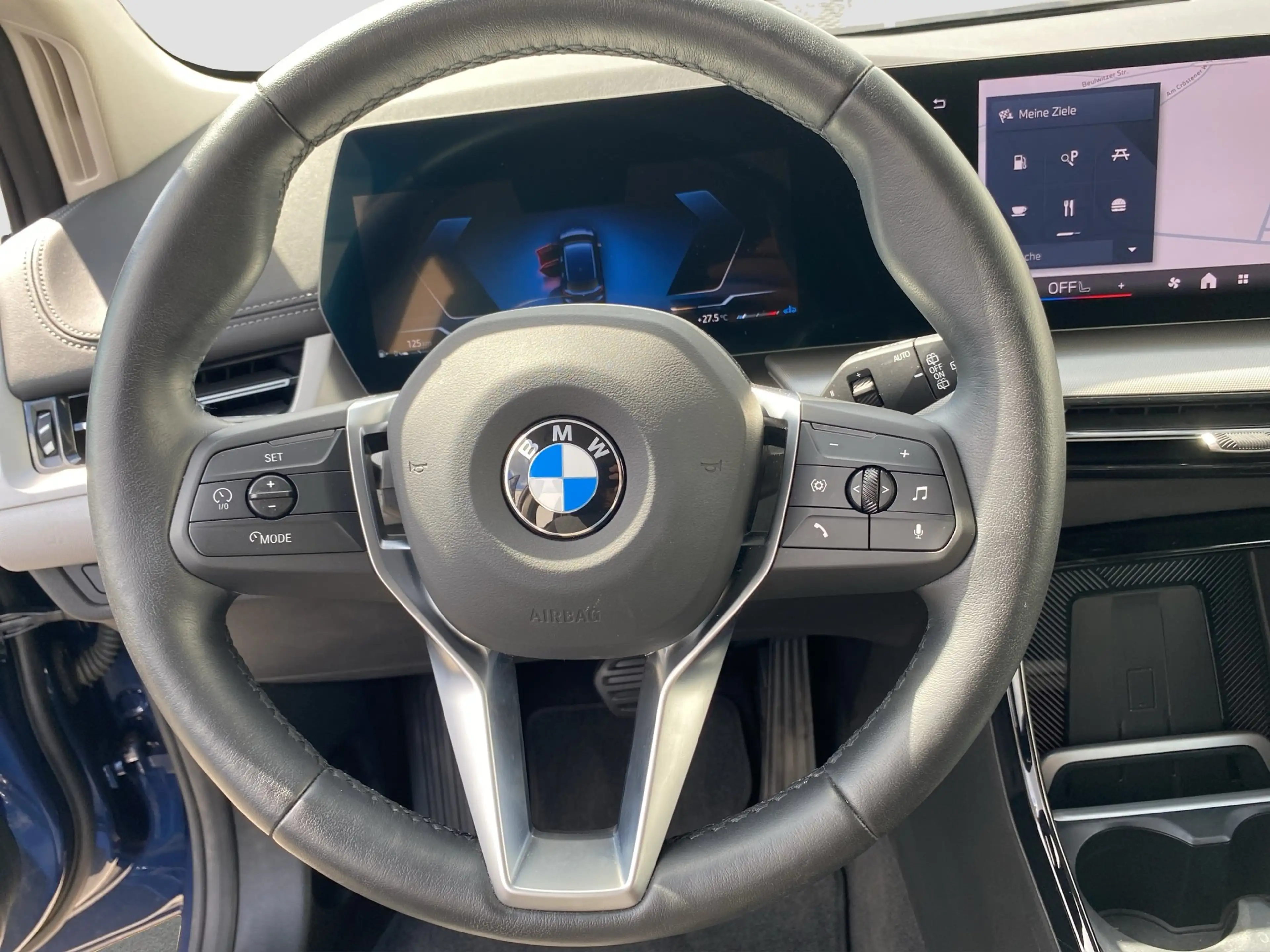 BMW 220 220i Active Tourer LED SpurAss AHK HiFi Navi RFK — photo 13