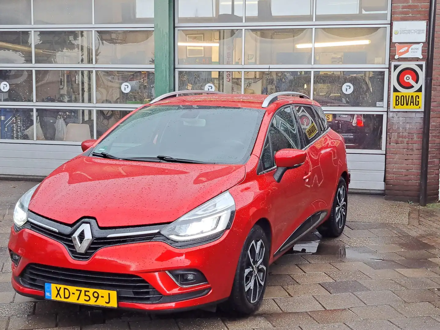 Renault Clio Estate 0.9 TCe Limited/Trekhaak Rouge - 1