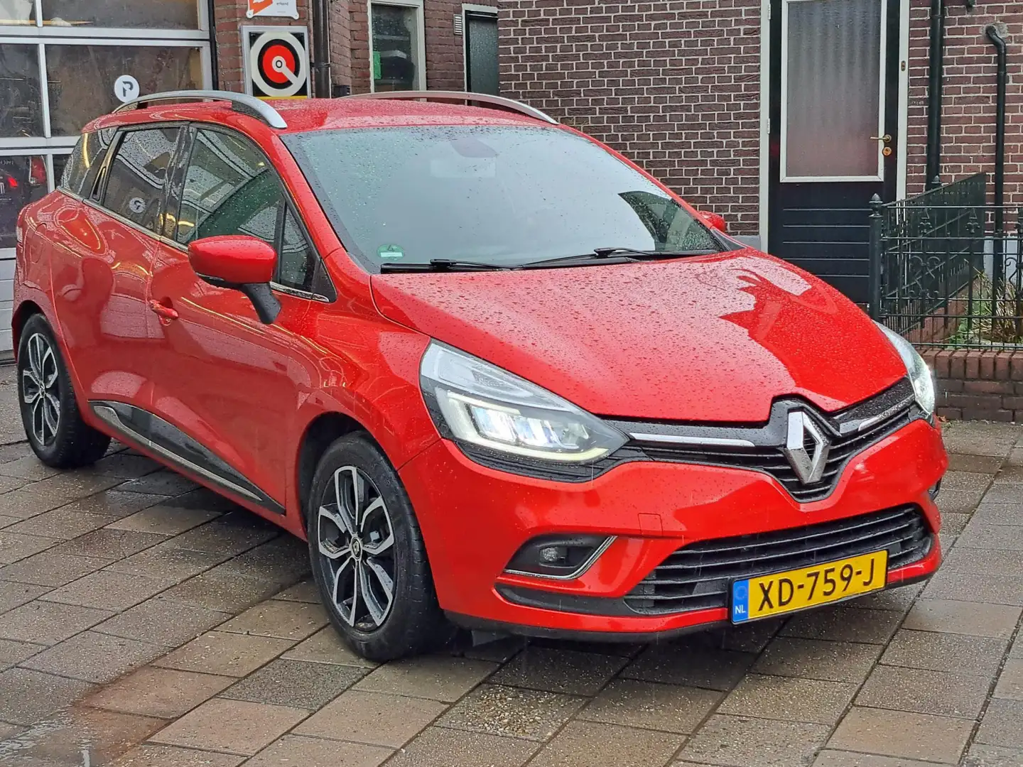 Renault Clio Estate 0.9 TCe Limited/Trekhaak Rouge - 2