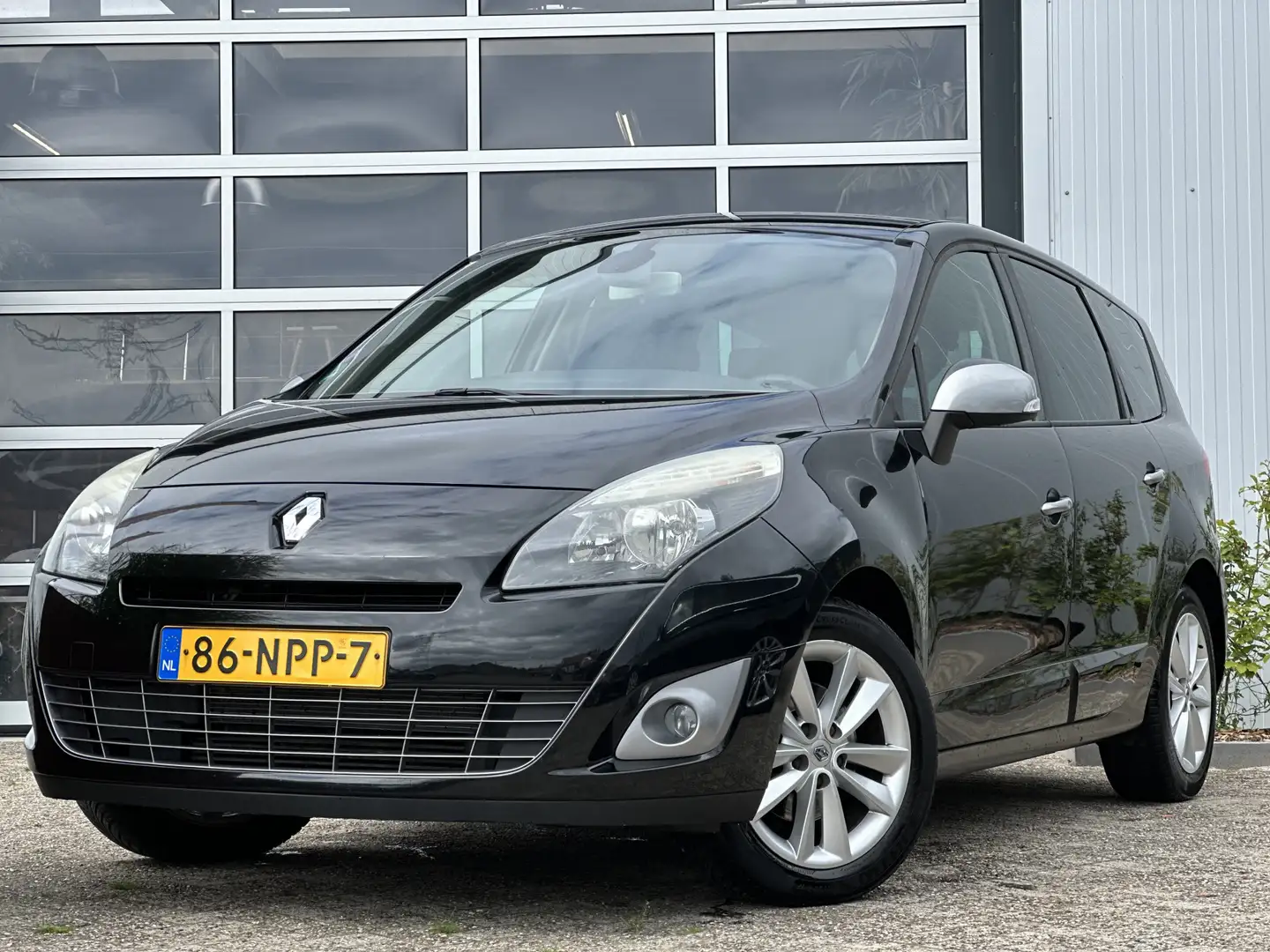 Renault Grand Scenic 1.4 TCe Celsium 131PK | Bluetooth | Cruise control Zwart - 1