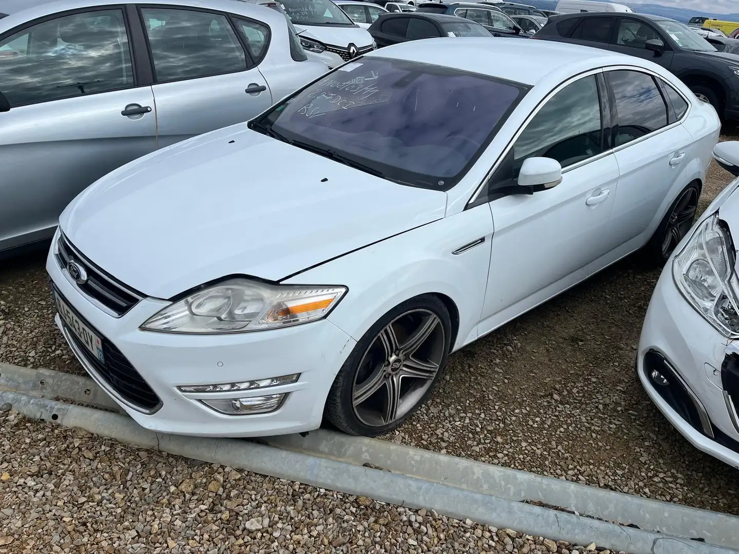 Ford Mondeo Mondeo 2.2 TDCi 200 Titanium / BJ543 Blanc - 2