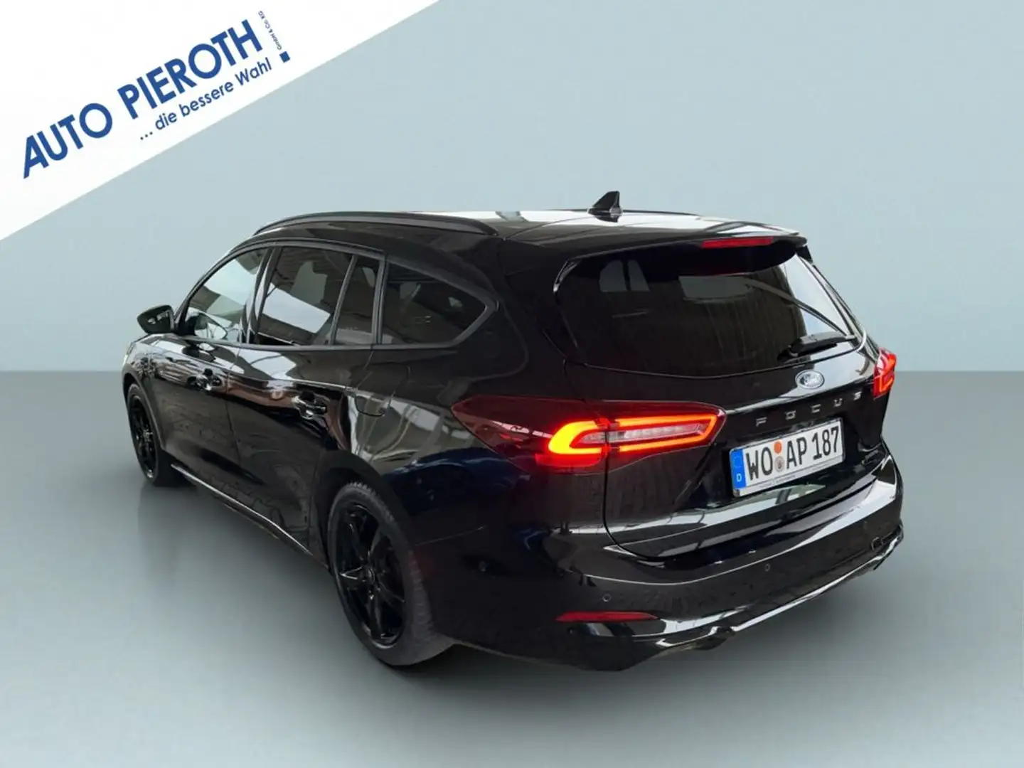 Ford Focus Turnier 1.0 EcoBoost Hybrid Aut. ST-LINE X Schwarz - 2