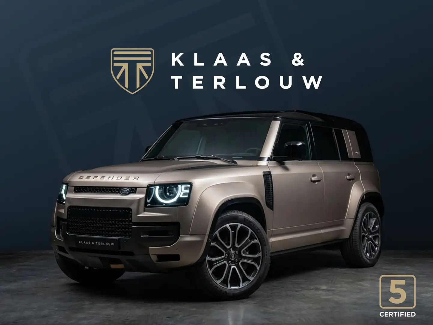 Land Rover Defender 110 4.4 P635 110 Octa | NP € 292.109 | Matt | V8 - 1