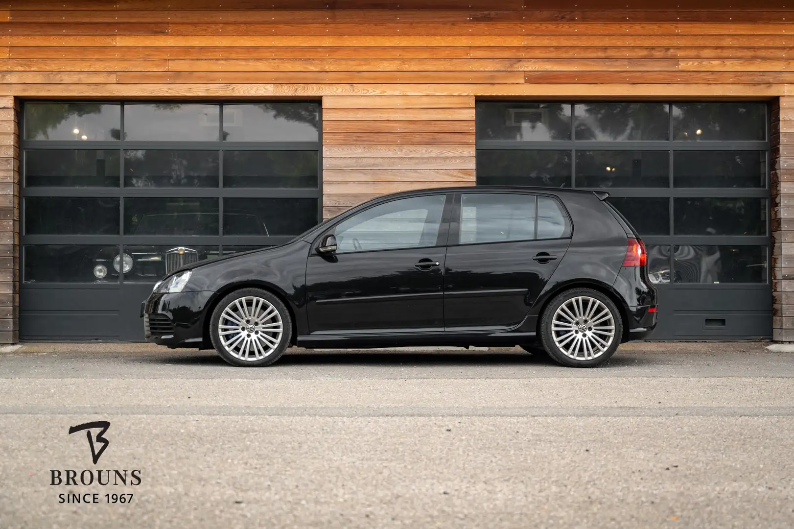 Volkswagen Golf 3.2 R32 250pk DSG | BTW | Zeer goede staat Zwart - 2
