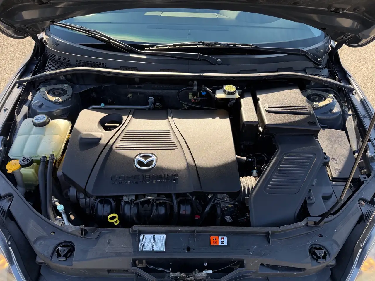 Mazda 3 снимка Mazda 3