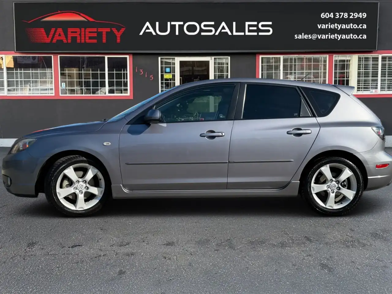 Mazda 3 снимка Mazda 3