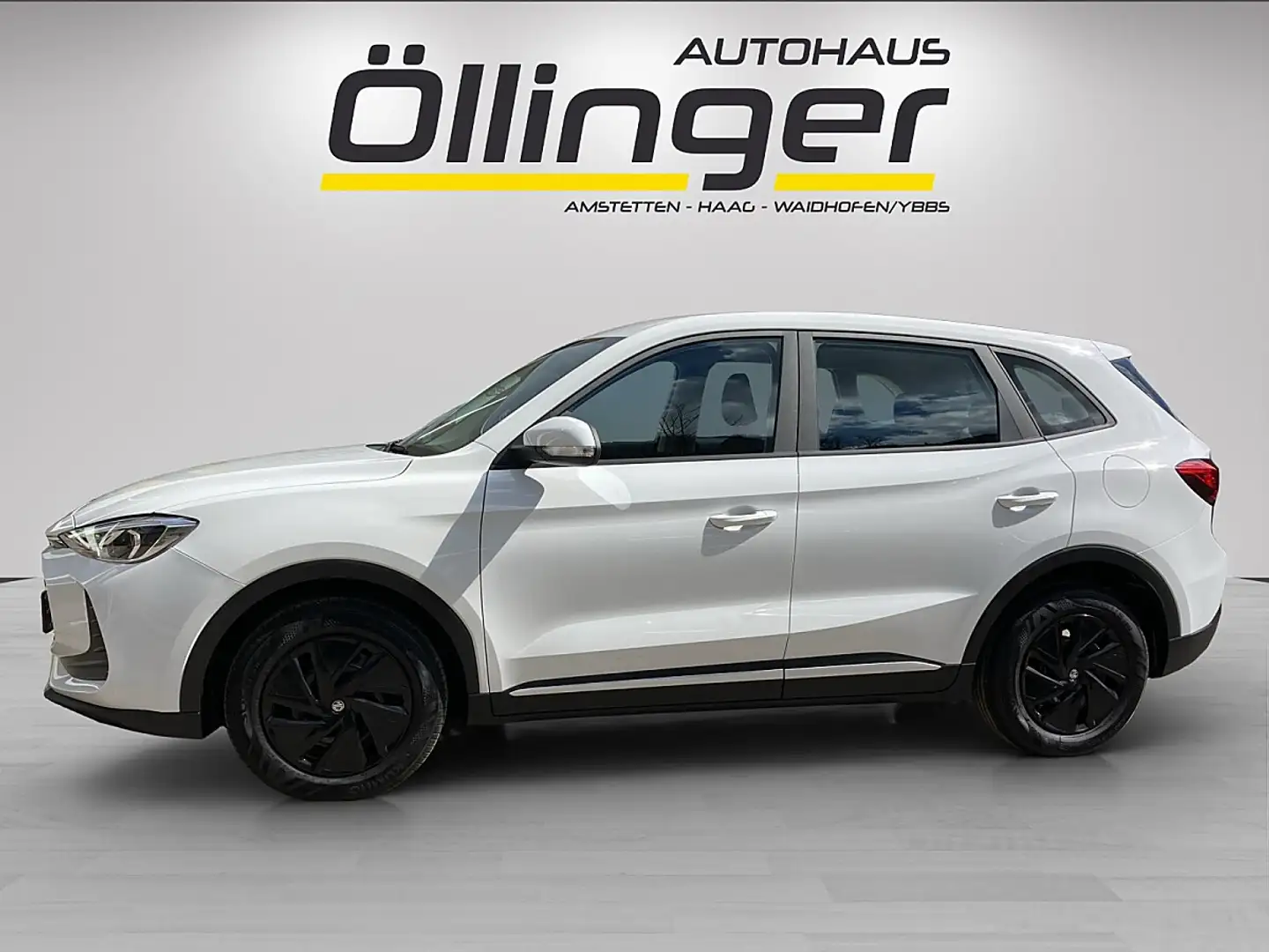 MG ZS + 1.5 Standard Weiß - 2