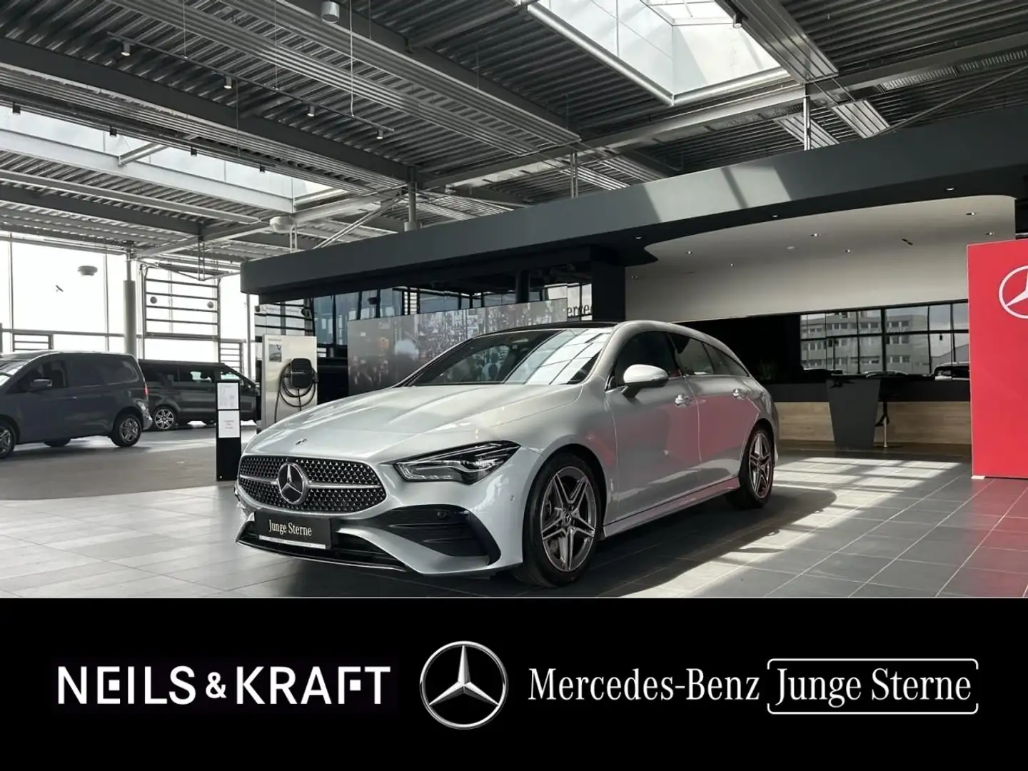 Mercedes-Benz CLA 250 +AMG-Sport+Pano Argent - 1
