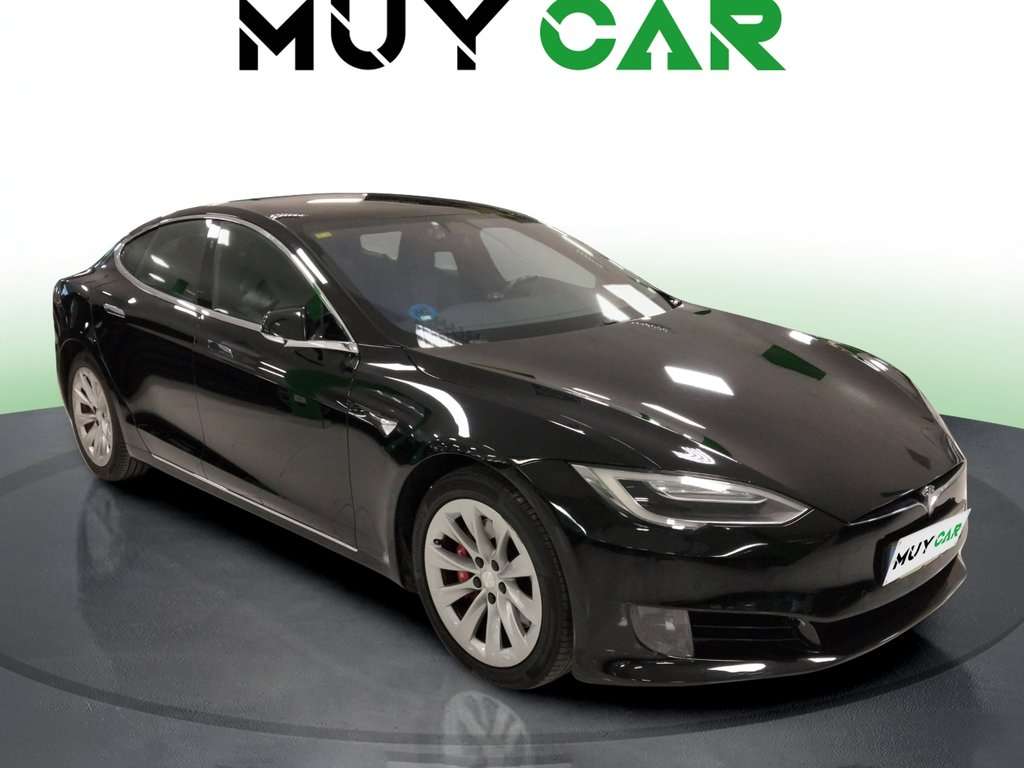 Tesla Model S Standard Range AWD - foto 1