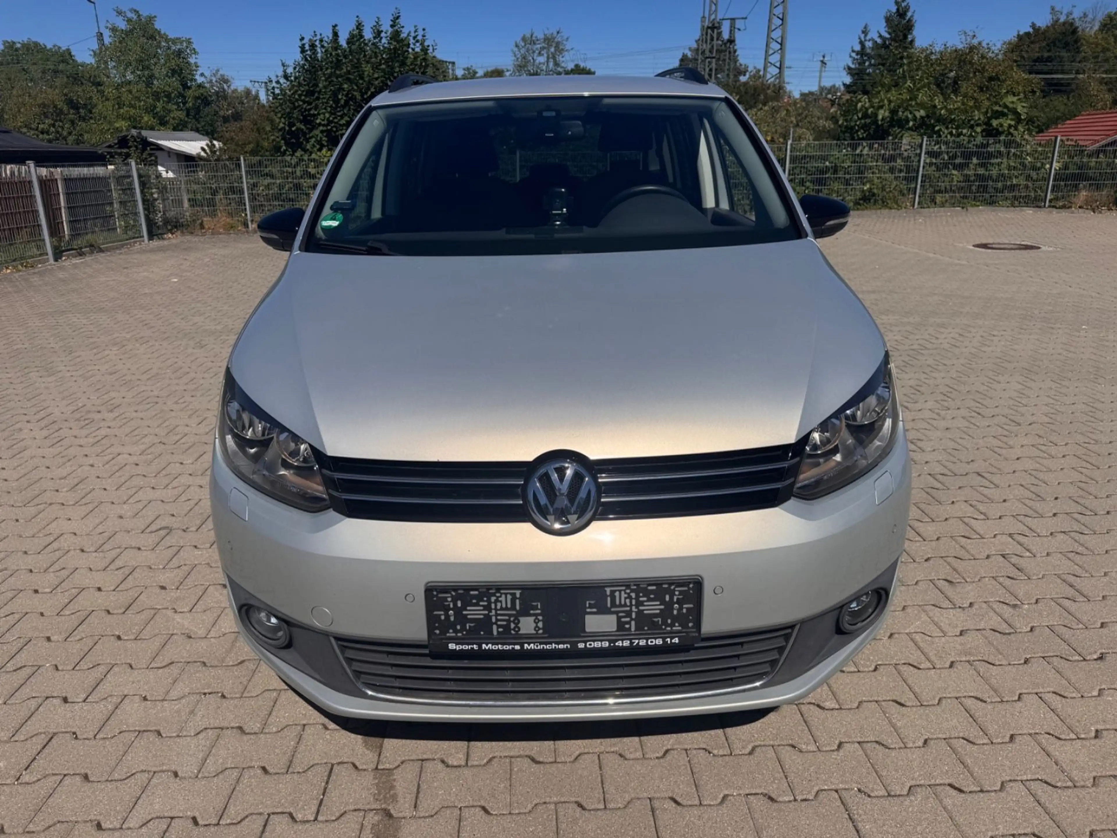 Volkswagen Touran 1,4TSI Style 1.HAND AHK NAVIGATION — photo 8
