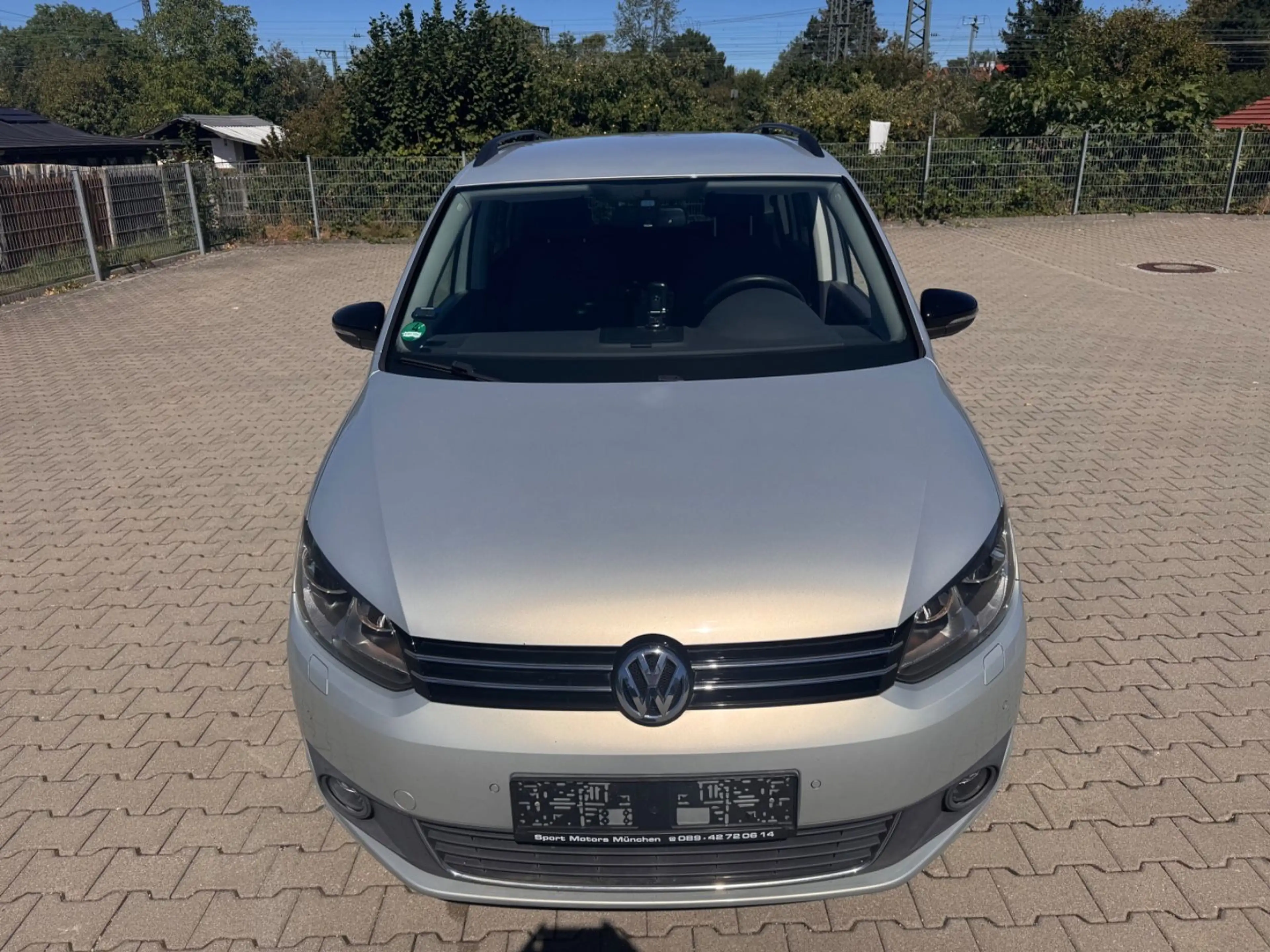 Volkswagen Touran 1,4TSI Style 1.HAND AHK NAVIGATION — photo 9