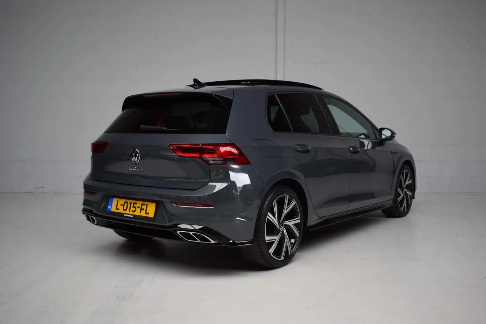 Volkswagen Golf 1.5 TSI R-Line ORG.NED / PANORAMADAK / HARMAN-KARD Gris - 2
