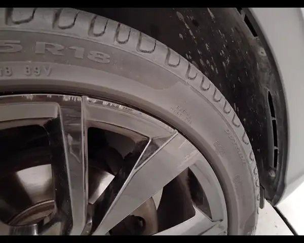 Volkswagen Taigo 1.0 tsi R-Line 110cv