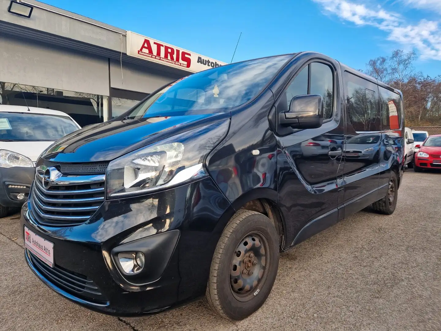 Opel Vivaro B Kasten/Kombi Combi L2H1 9-Sitzer Schwarz - 2