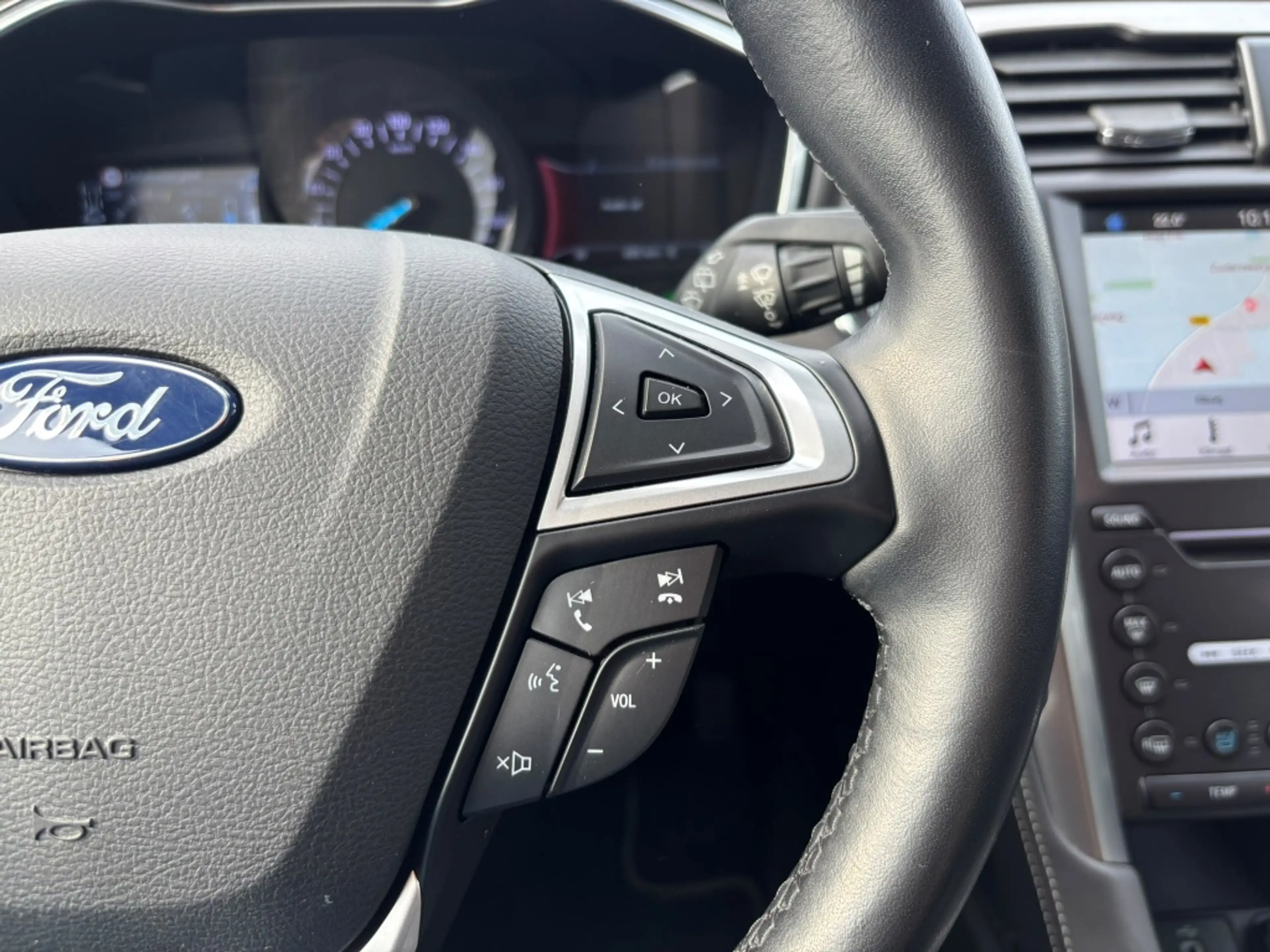 Ford Mondeo Ford-cng-technik Wagon 2.0 IVCT HEV Vignale Adap. — photo 16