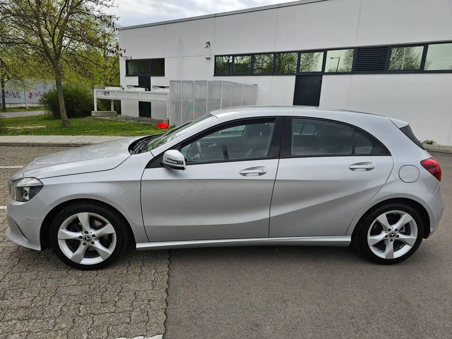 Mercedes-Benz A 200 A 200 Grau - 2