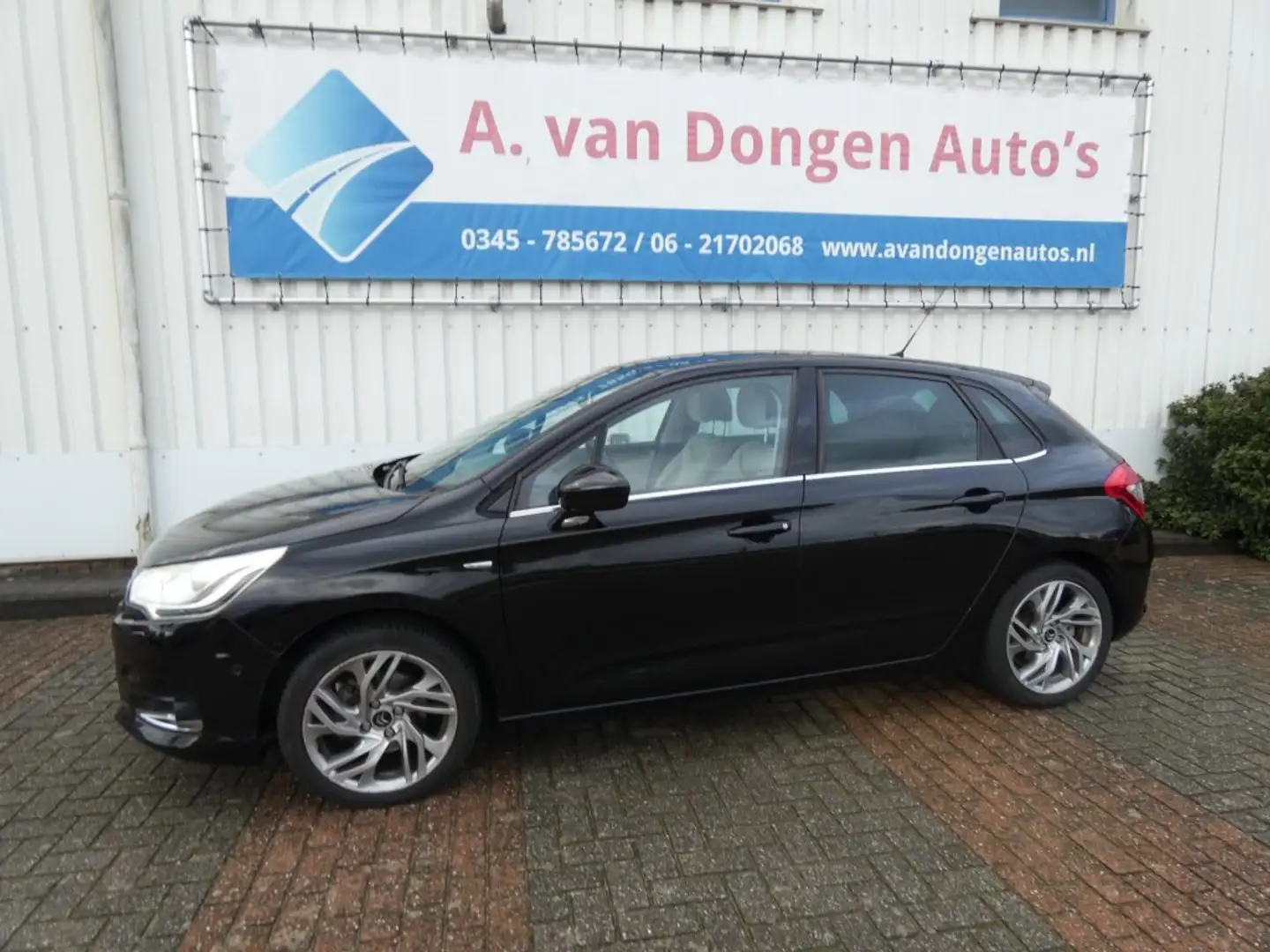 Citroen C4 1.6 VTI EXCLUSIVE,Massage,Dodehoek,Trhaak,APK 25-1 Noir - 1