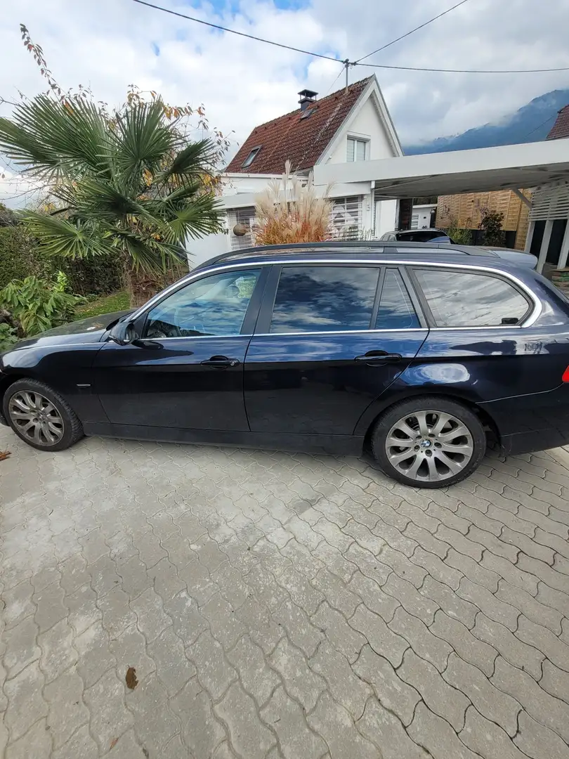 BMW 325 325i touring Aut. Blau - 1