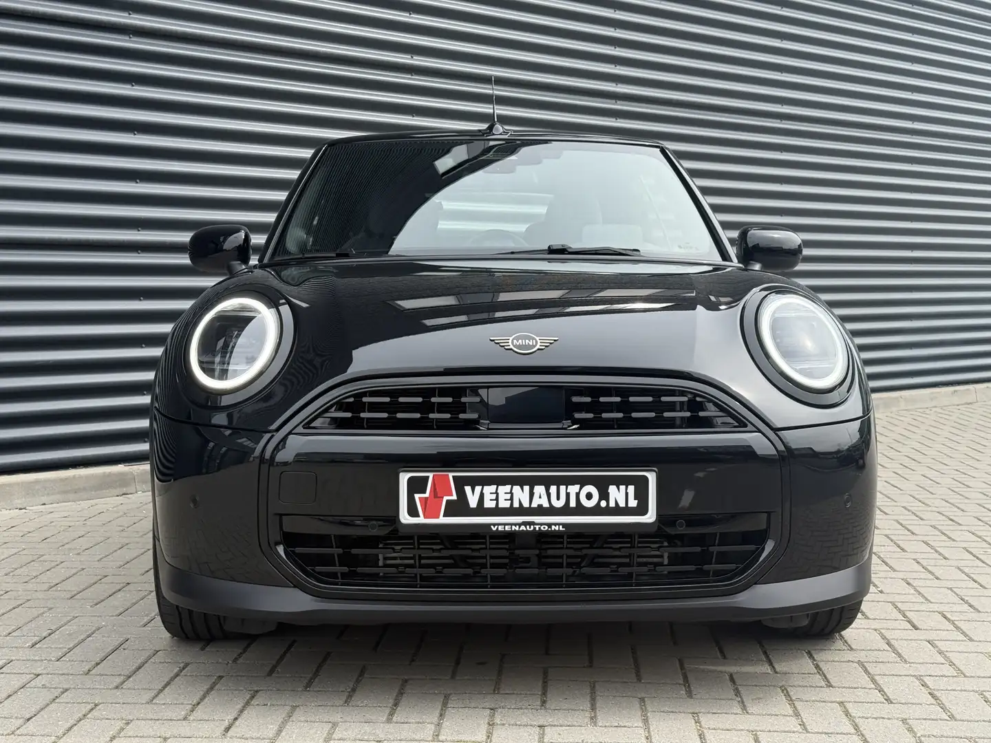 MINI Cooper C Cabrio Mini 2.0 Schwarz - 2
