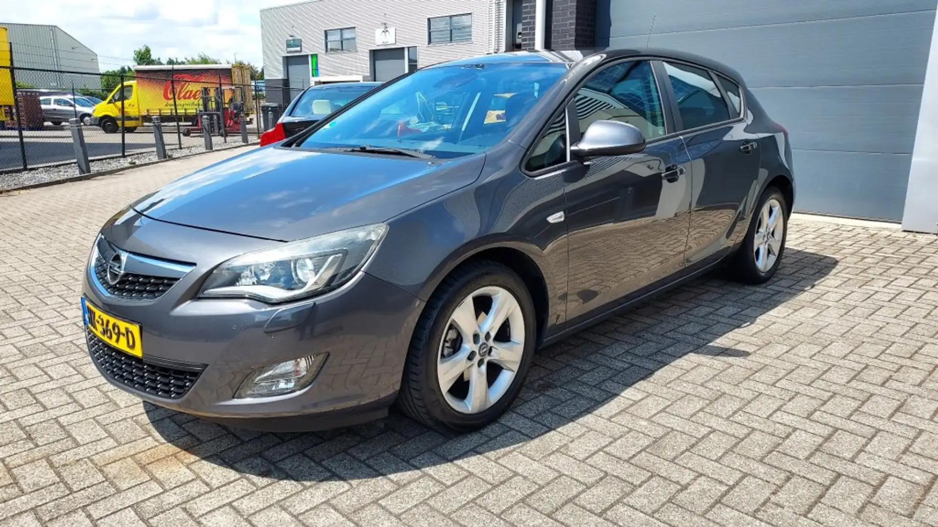 Opel Astra 1.4i 16V Turbo Sport / met nieuwe APK Grijs - 1