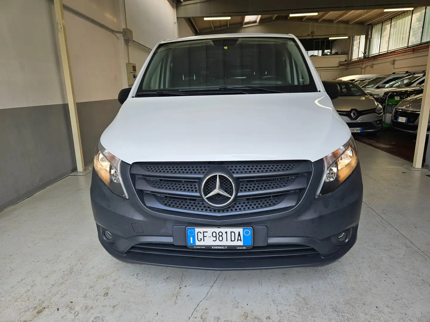 Mercedes-Benz Vito Mercedes-Benz 114 CDI Passo lungo 136cv Bianco - 2
