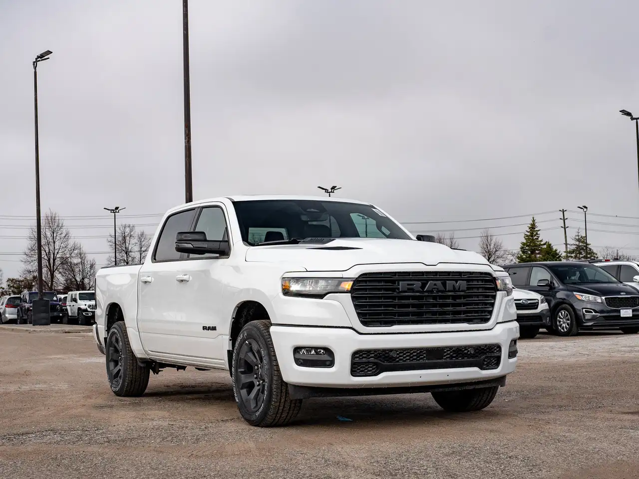 RAM 1500 снимка RAM 1500