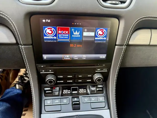 Porsche Cayman 718 Cayman GT4 Ansicht 14