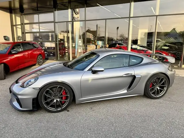 Porsche Cayman 718 Cayman GT4 Ansicht 3