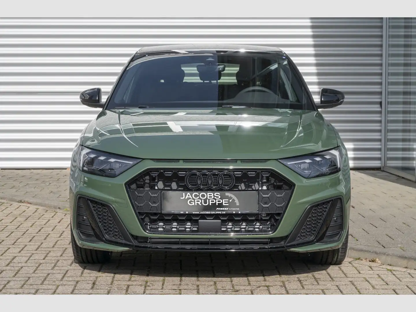 Audi A1 Sportback S line Plus 40 TFSI S tronic SONOS* Grün - 2