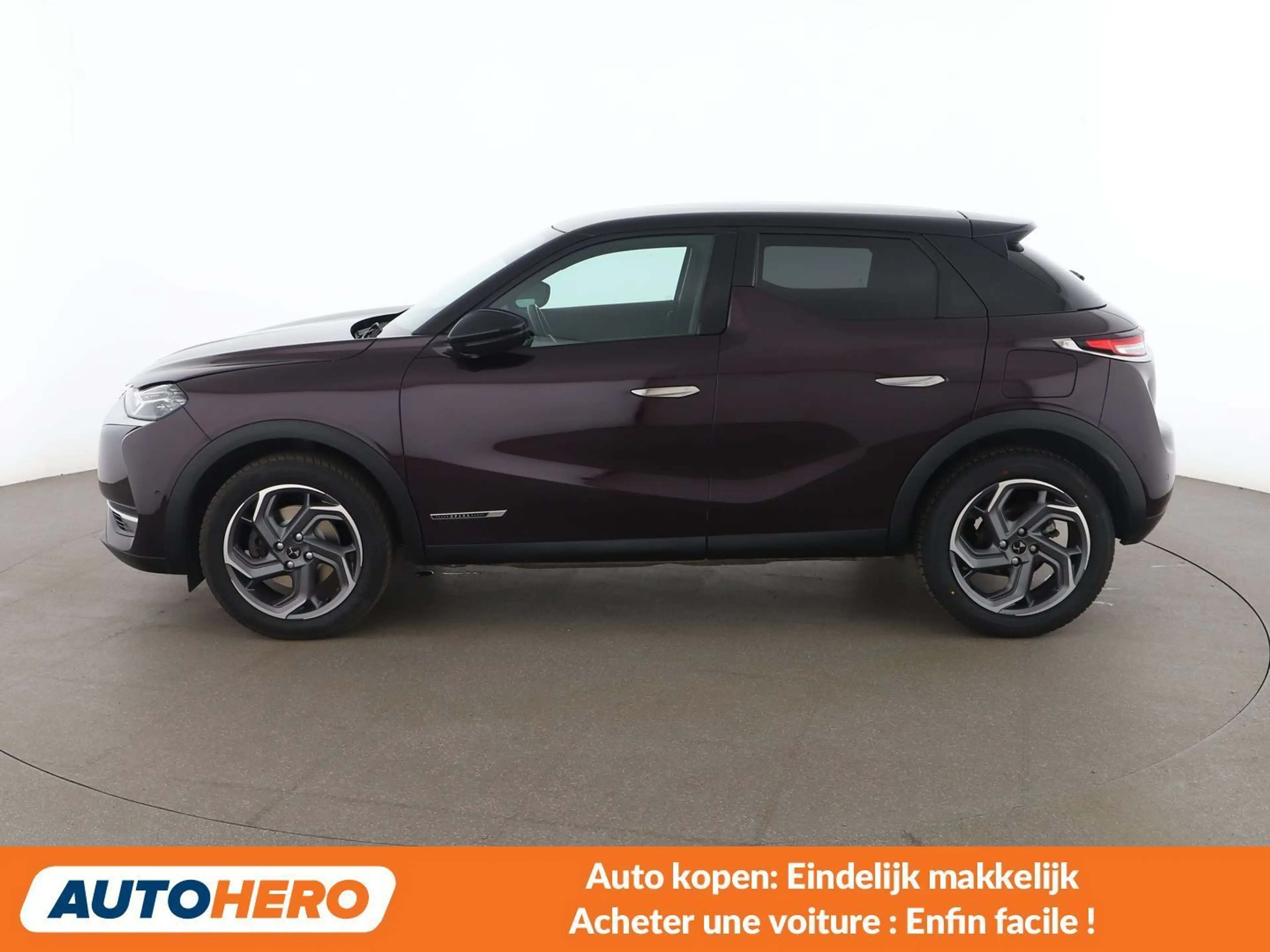 DS Automobiles DS 3 Crossback 1.2 PureTech Grand Chic — photo 3