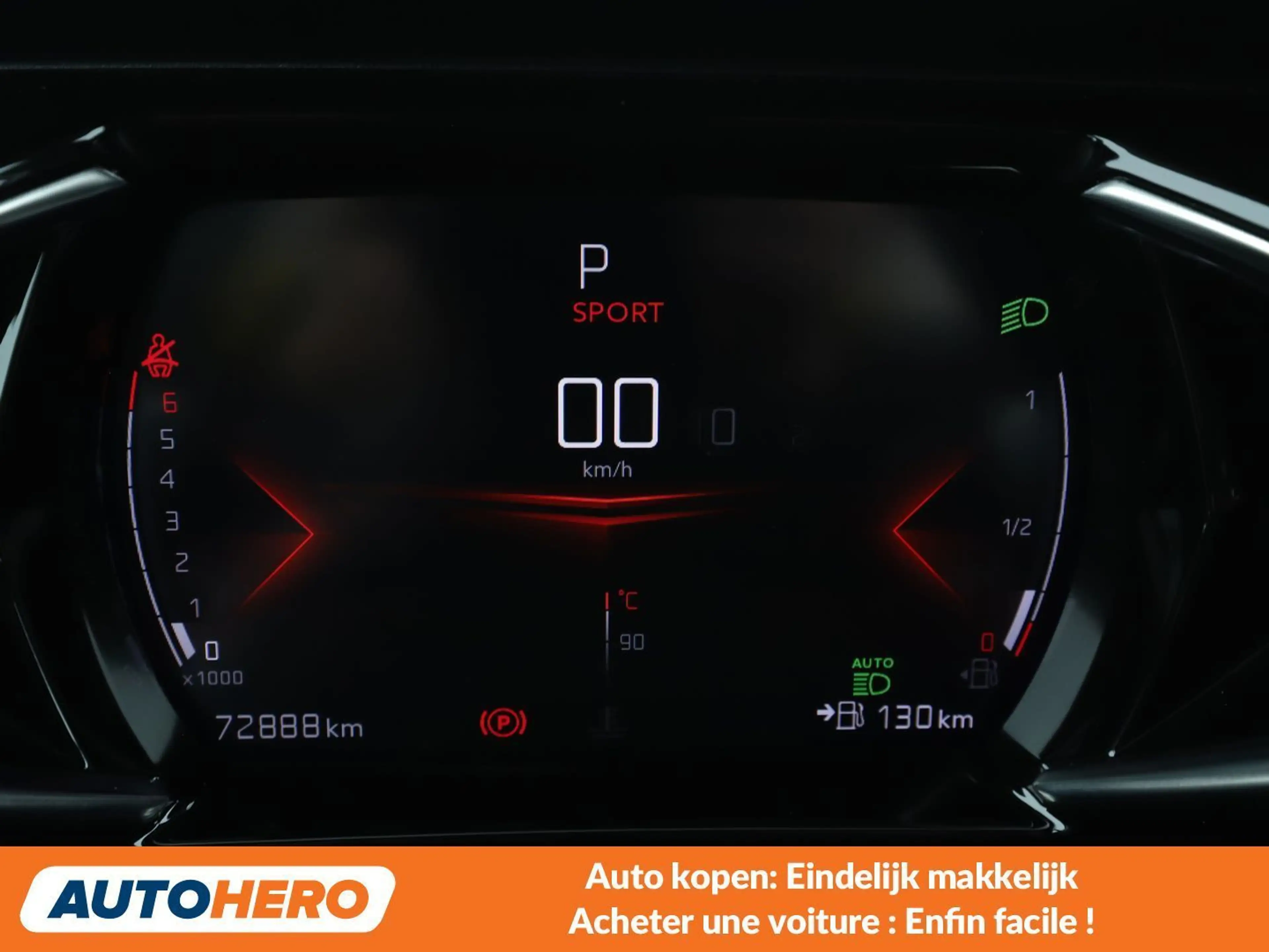 DS Automobiles DS 3 Crossback 1.2 PureTech Grand Chic — photo 12