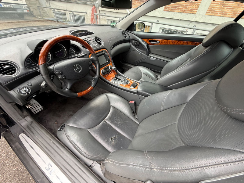 Mercedes-Benz SL 350 — photo 7