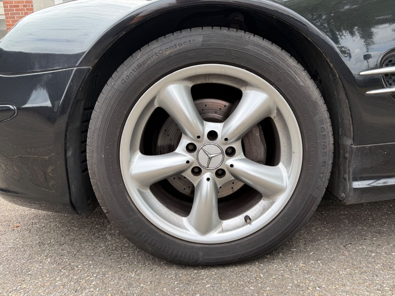 Mercedes-Benz SL 350 — photo 15