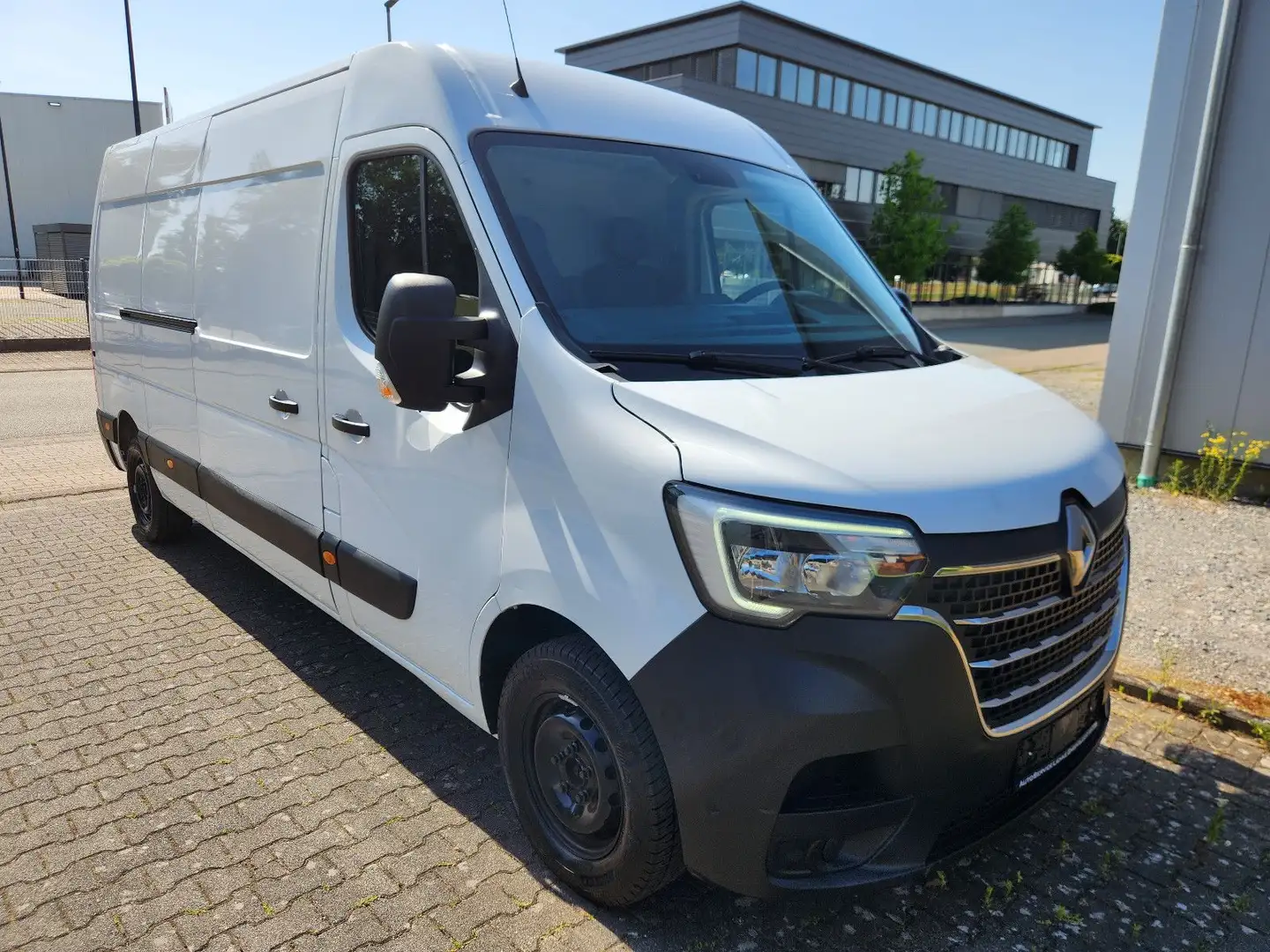 RENAULT Master