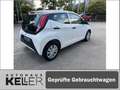 Toyota Aygo x-business Weiß - thumbnail 4
