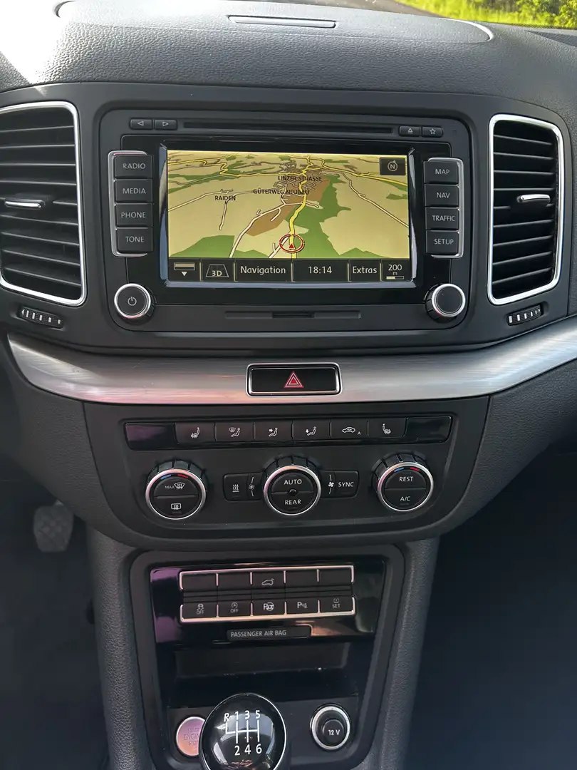 Volkswagen Sharan Sky BMT 2,0 TDI DPF - 2