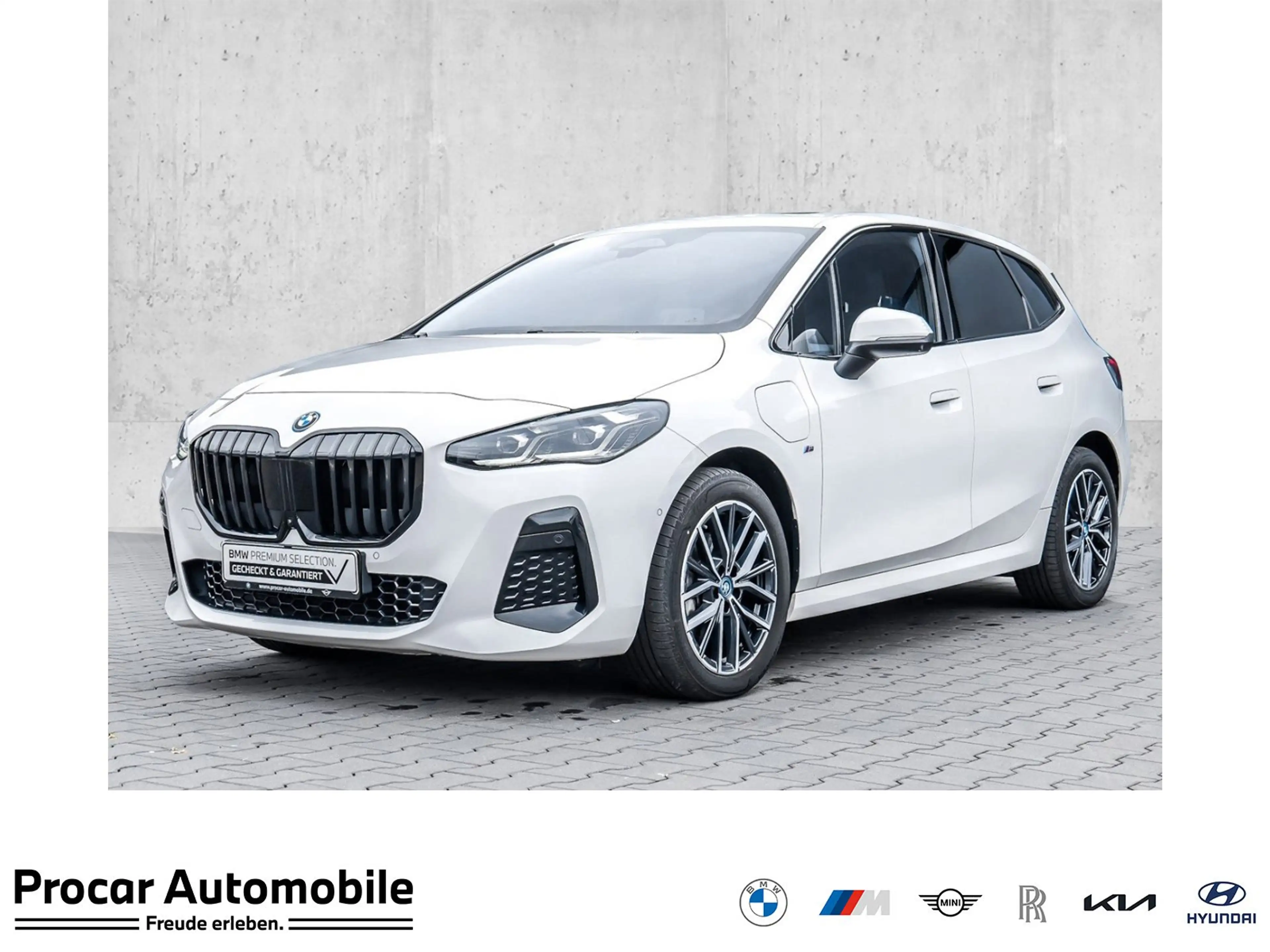 BMW 225 e xDrive Active Tourer M Sport HUD PANO ACC