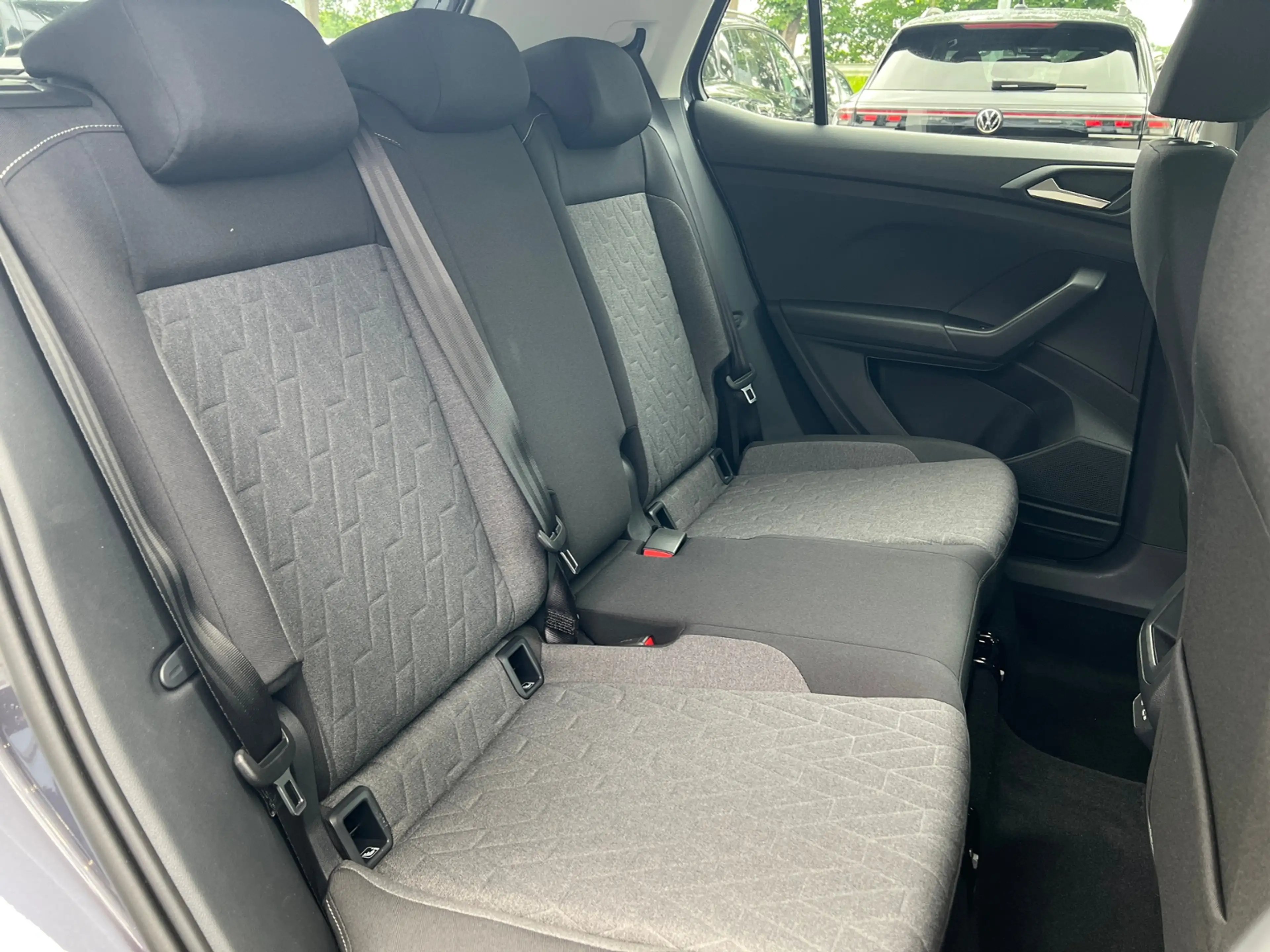Volkswagen T-Cross Life 1.0 TSI DSG *AHK, IQ-Light, ACC, Kamera, 17" — photo 9