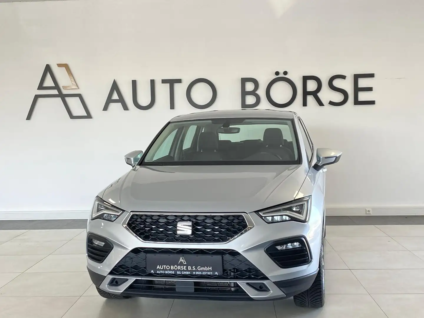 SEAT Ateca 1.5 TSI STYLE NAV*ViCo*MFL*SHZ*DAB*LED*AHK Silber - 1