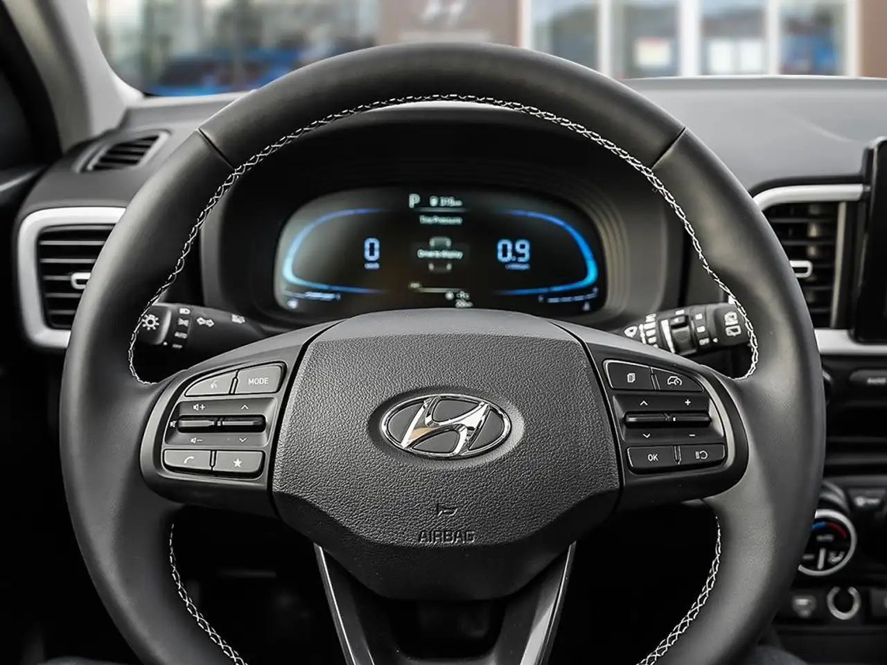 Hyundai Venue снимка Hyundai Venue